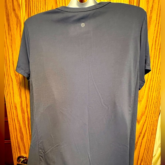 Bundle * 2 women’s Tangerine XL Tshirts pink and blue - Picture 3 of 10